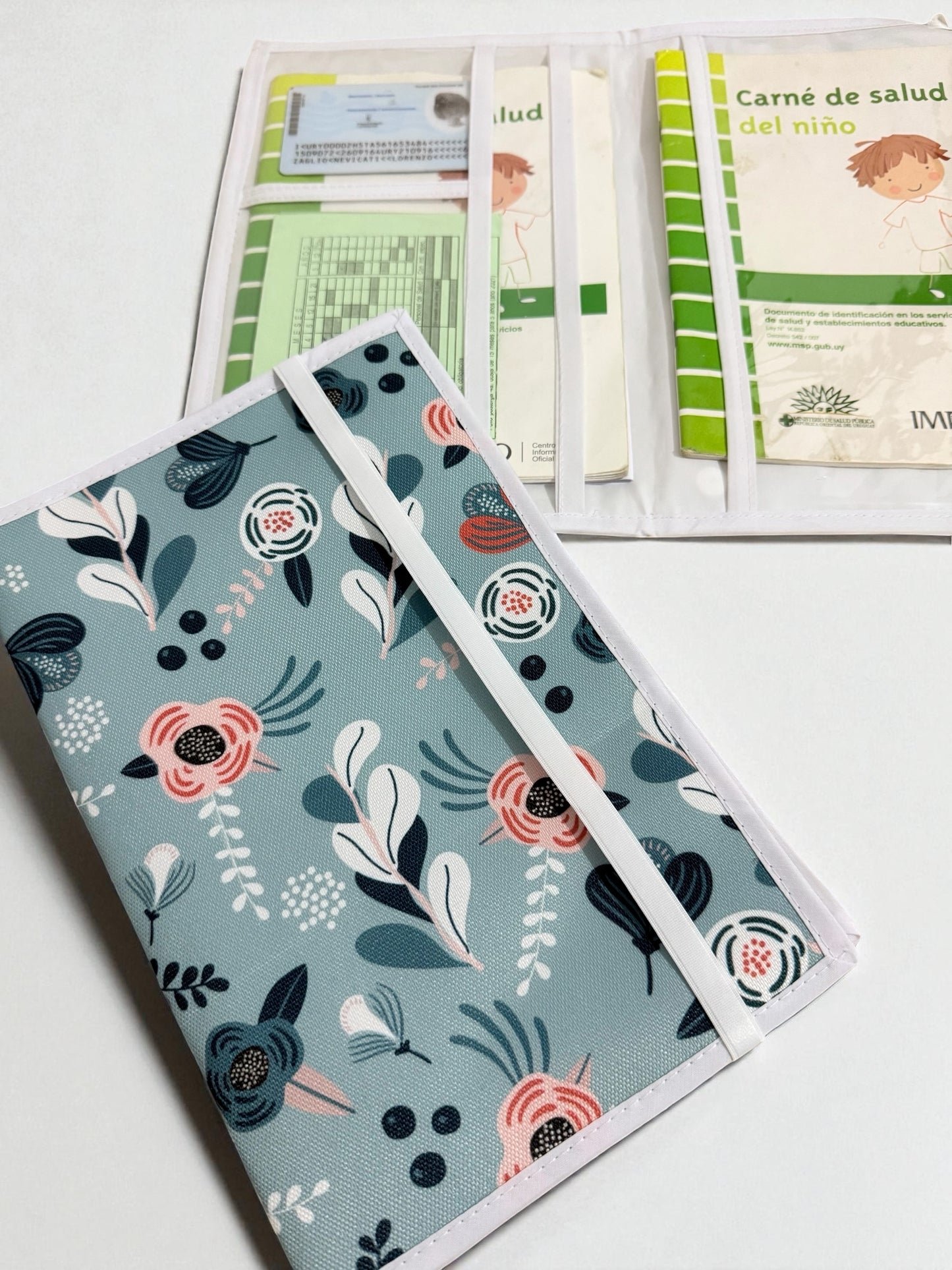 Porta documentos personalizado Flores verde