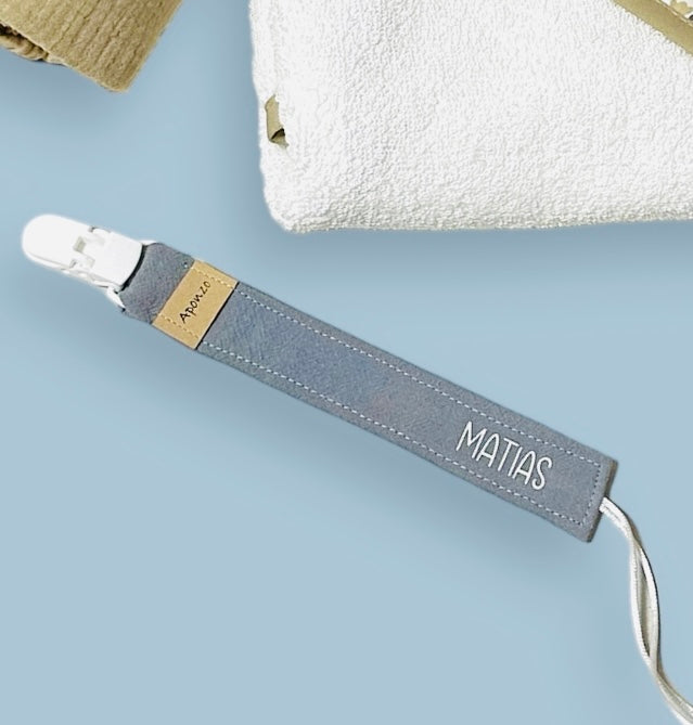 Porta chupete Gris Personalizado